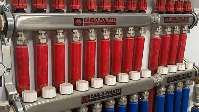 Коллекторы Carlo Poletti, подающая и обратная линии